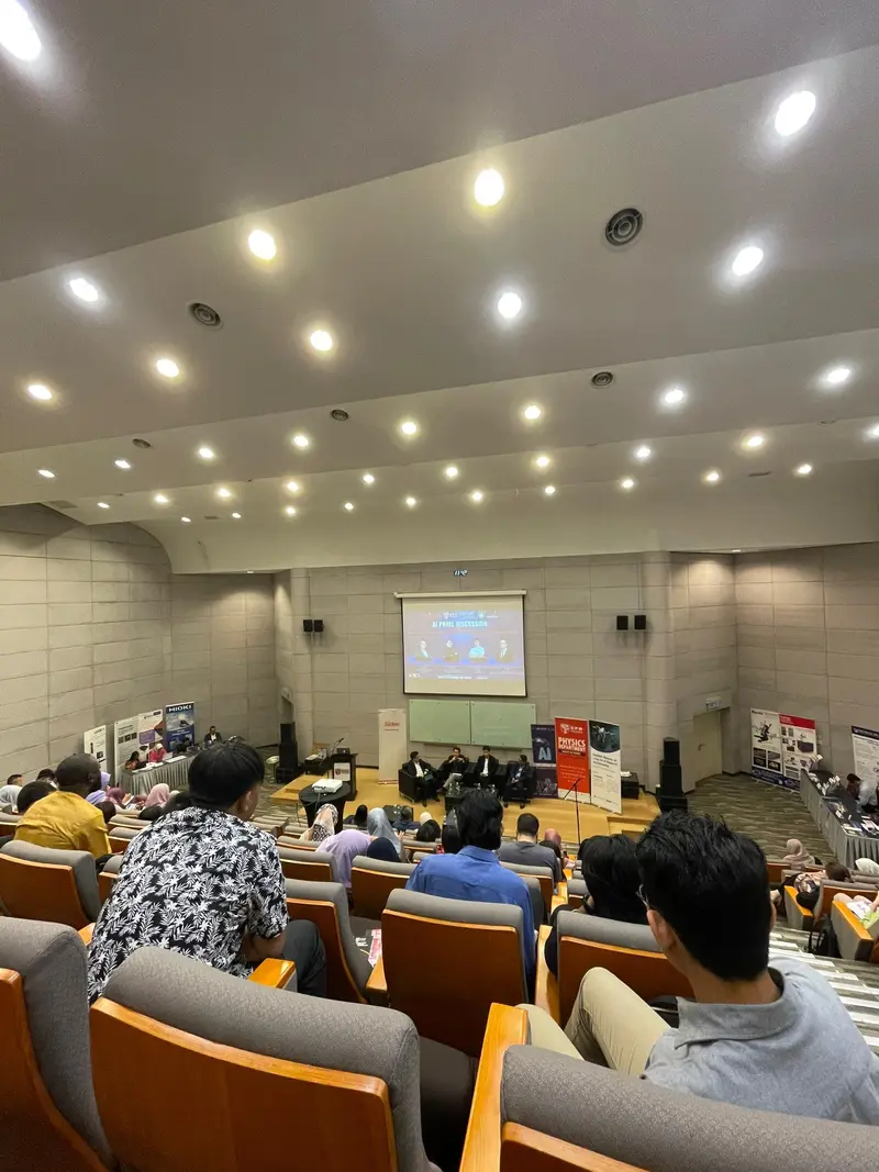 Fathy Rashad at AI Semiconductor Forum: Shaping Your Future - photo 13