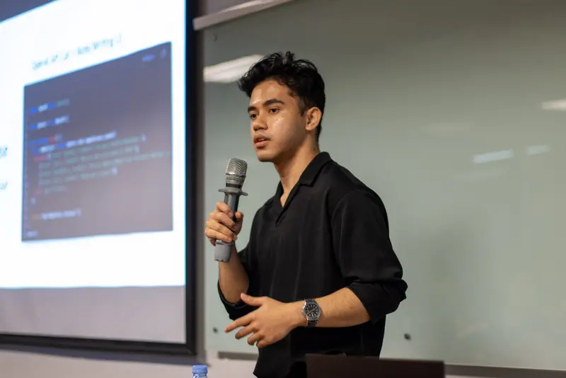 Fathy Rashad at Lessons Learned in Building LLM App in Production - photo 2