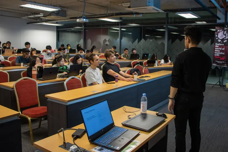 Fathy Rashad at Lessons Learned in Building LLM App in Production - photo 4