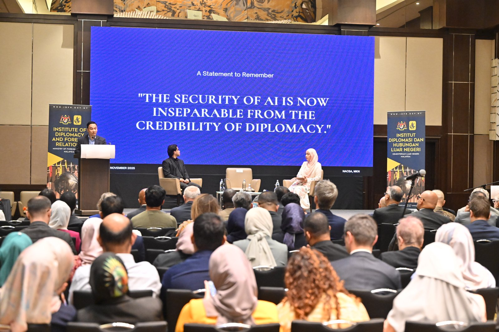 AI@Work: Innovating Diplomacy photo 9