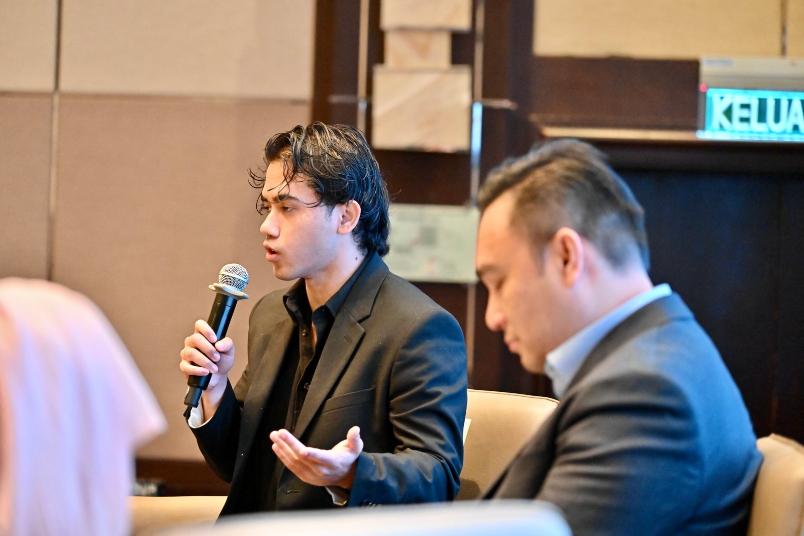 AI@Work: Innovating Diplomacy photo 13